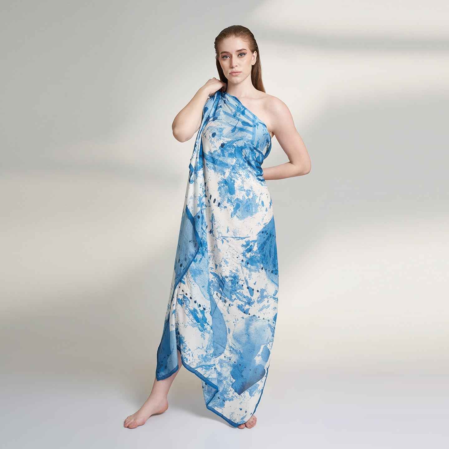 ORGANIC ALOE VERA FABRIC BLUE AND WHITE SCARF