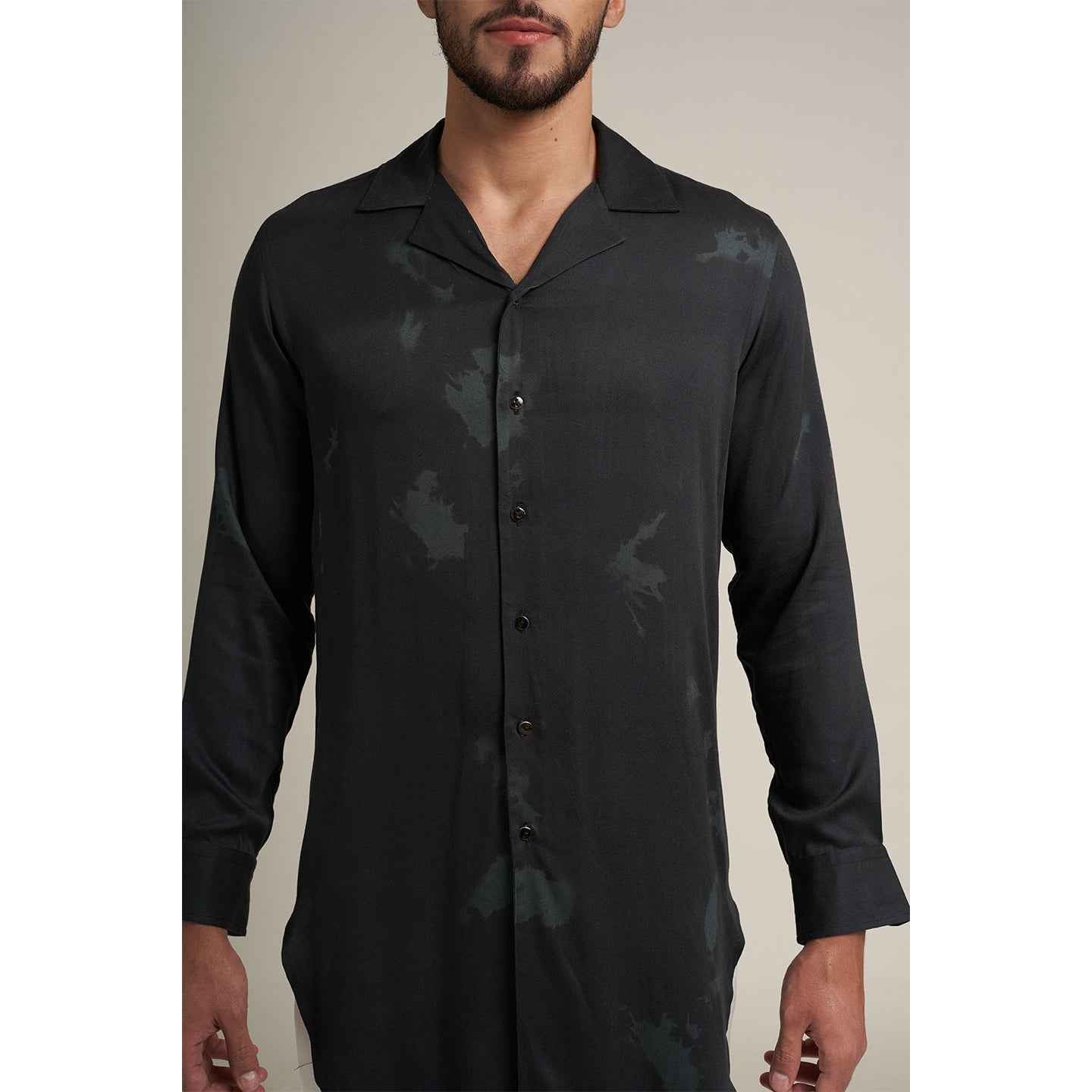 ORGANIC LOTUS FABRIC PRINTED BLACK AND GREY SHIRT